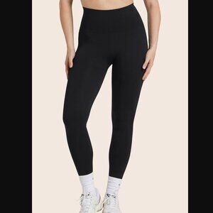 Set Active SCULPTFLEX POWER HIGH RISE RIB LEGGINGS in Black Size L $72